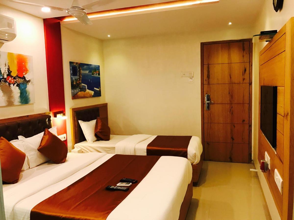 Hotel Grandeur Mumbai Exterior foto